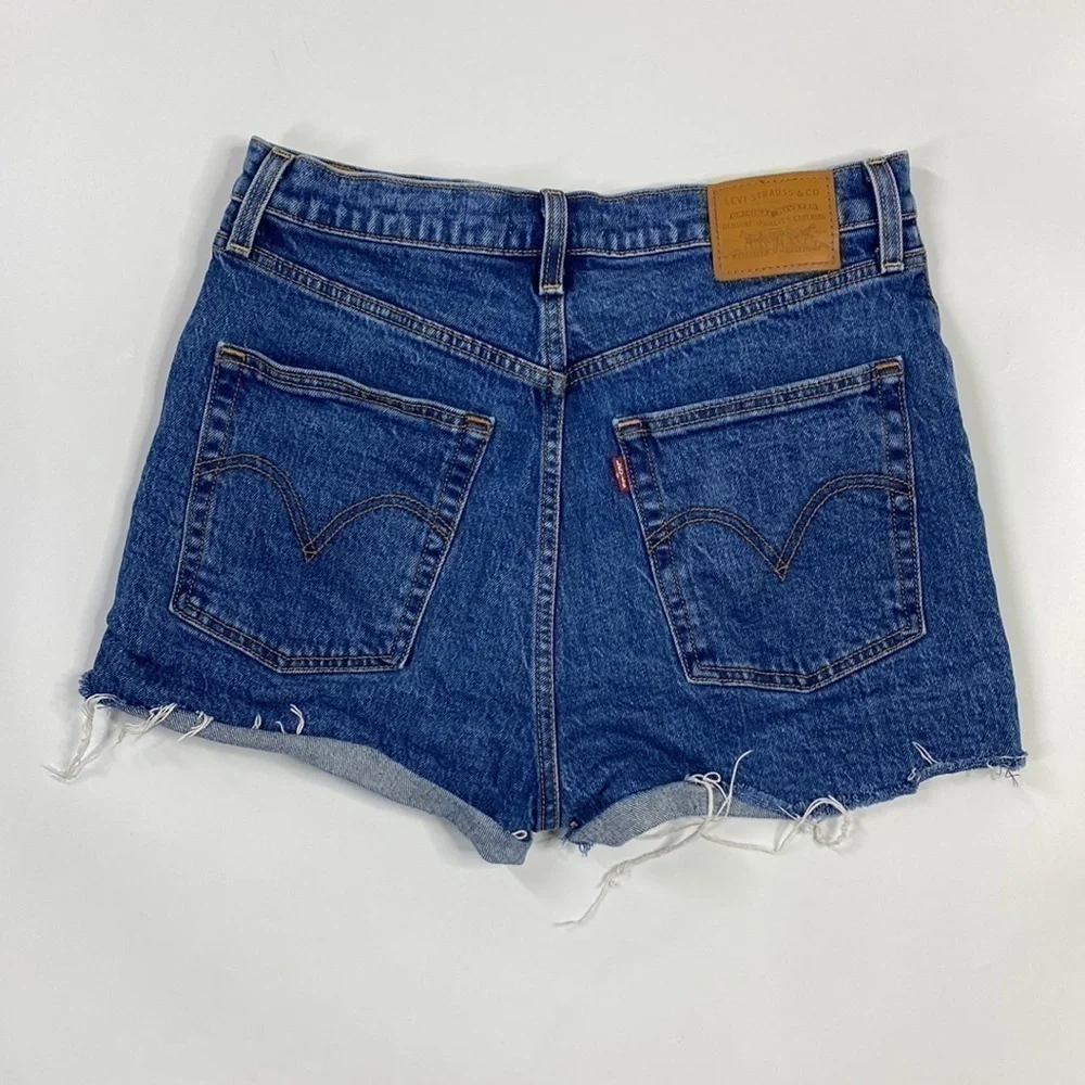 Levi's Premium Ribcage Shorts Button Fly Size 30 (flawed)